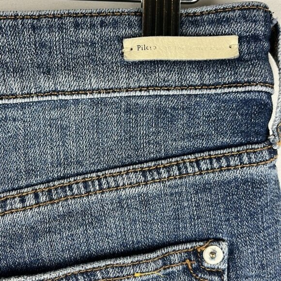 Anthropologie‎ Pilcro Mid Rise Slim Boyfriend Distressed Denim Shorts Size 27 - Picture 9 of 12
